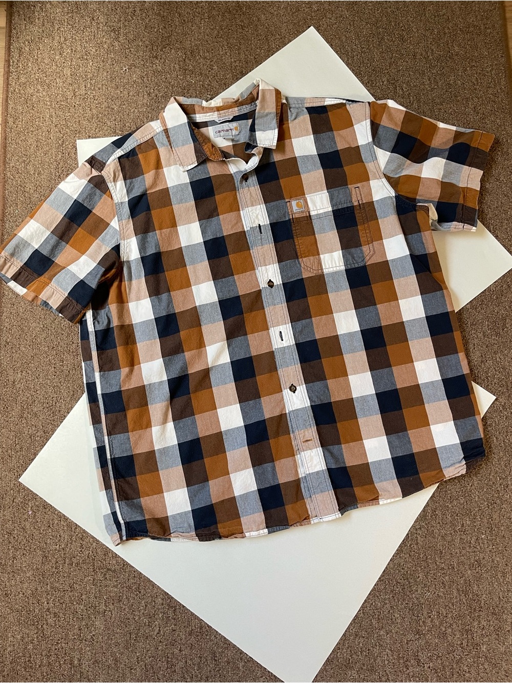 Carhartt Men’s Brown, Navy & White Short-Sleeve Plaid Button-Up Shirt